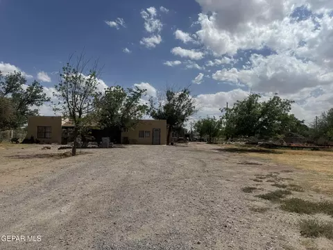 8250 Mc Elroy Ave, El Paso, TX 79907