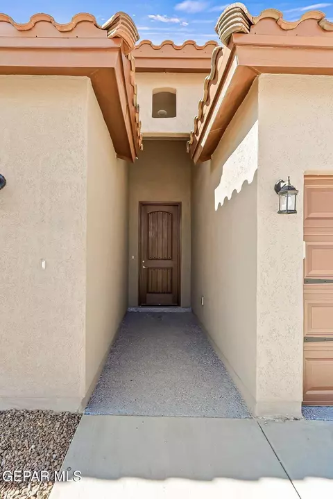 1151 Marquitos Ave, Anthony, NM 88021