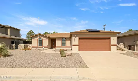 5621 England Dr, Sunland Park, NM 88063