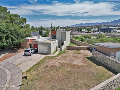 191 Mulberry Ave #B, El Paso, TX 79932