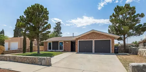 1615 Opossum Cir, Horizon City, TX 79928