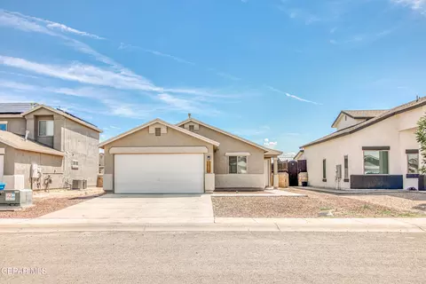 11531 Flor Gloriosa Dr, Socorro, TX 79927