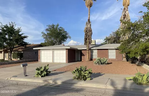 1822 Jerry Abbott St, El Paso, TX 79936