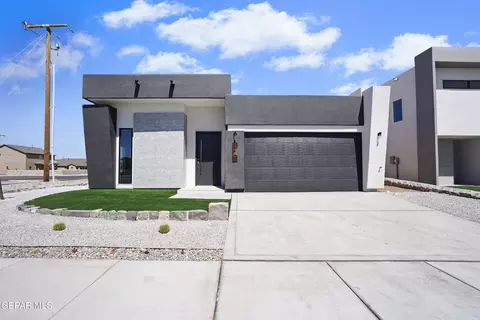 15357 Idea Ln, El Paso, TX 79938