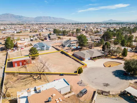 5724 Cory Dr, El Paso, TX 79932