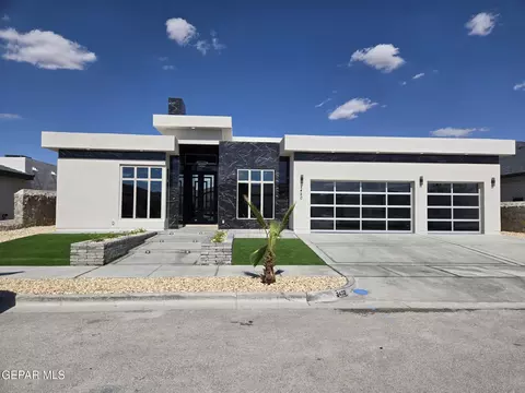 2420 Tierra Murcia St, El Paso, TX 79938