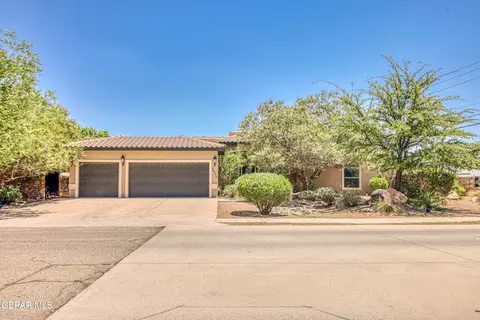 5800 Angel St, El Paso, TX 79932