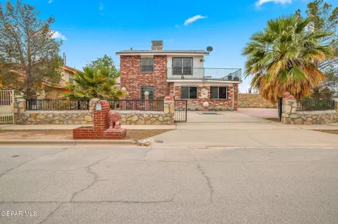 9400 Chantilly Dr, El Paso, TX 79907