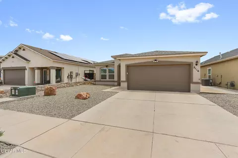 5116 Hector Munoz Dr, El Paso, TX 79938