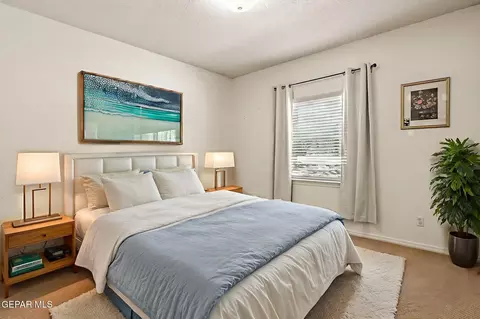 Bedroom - 6820 Echo Cliffs Dr, El Paso, TX 79912 photo 2 of 4