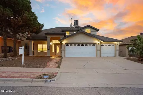12617 Sun Spirit Dr, El Paso, TX 79938
