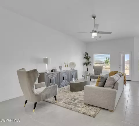 Living - 15053 Function Ct, El Paso, TX 79938 photo 2 of 4