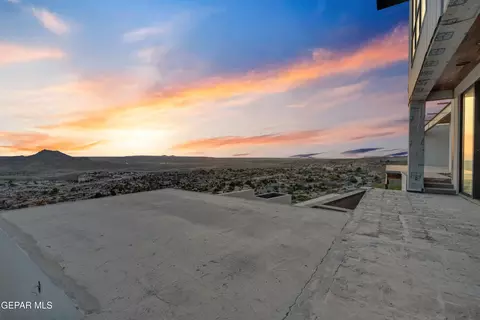 29 Hidden Hills Dr, El Paso, TX 79902 | MLS# 927133 | 53 Photos