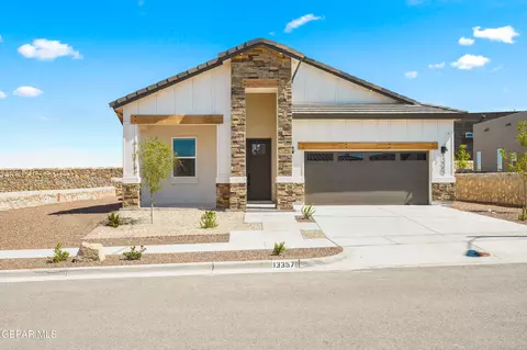 13357 Emerald Glass Dr, Horizon City, TX 79928