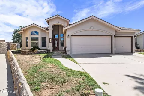 5704 Laurel Clarck Ln, El Paso, TX 79934