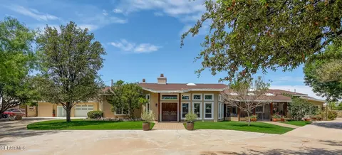 1115 Country Club Rd, Santa Teresa, NM 88008