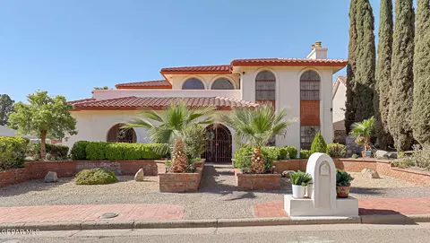 11171 Leo Collins Dr, El Paso, TX 79936