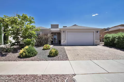 14020 Rainbow Point Dr, El Paso, TX 79938