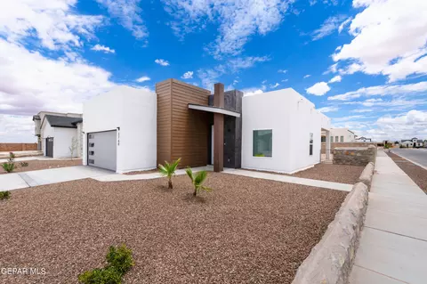 3772 Scheme Pl, El Paso, TX 79938