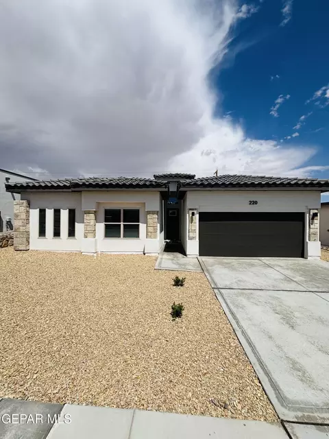 220 Farnborough St, El Paso, TX 79928