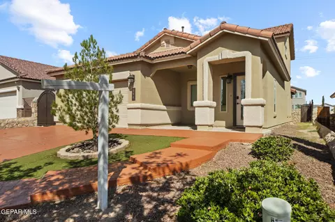 300 Saltford Pl, El Paso, TX 79928