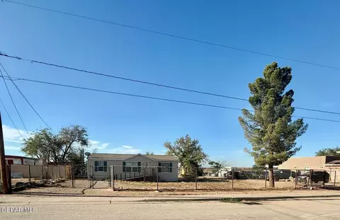 1330 Aleli Rd, San Elizario, TX 79849
