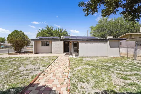 9101 Persimmon St, El Paso, TX 79924
