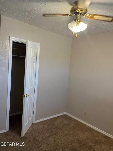 Bedroom - 252 Trinity Pl, El Paso, TX 79905 photo 2 of 6