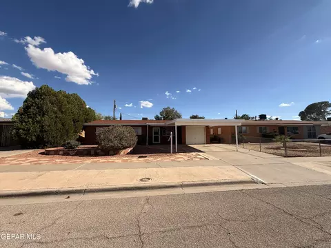 5828 Sturgeon Dr, El Paso, TX 79924
