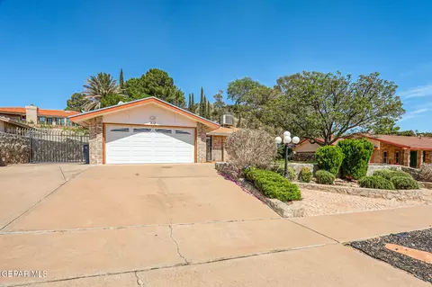 212 Colina Alta Dr, El Paso, TX 79912