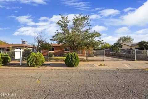 5028 Bragg Ave, El Paso, TX 79904