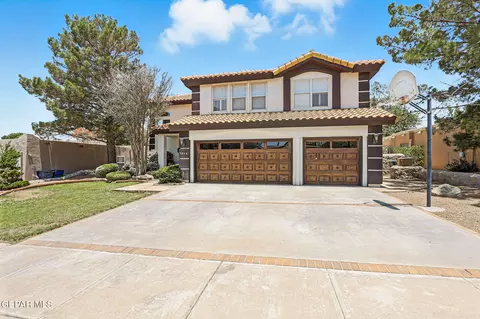 6529 Jim De Groat Dr, El Paso, TX 79912