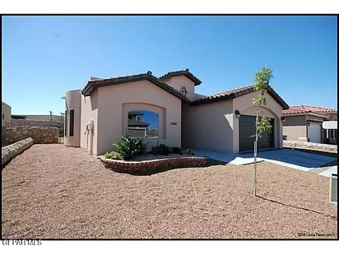 3128 Coyote Park Dr, El Paso, TX 79938