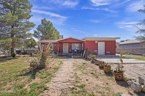 174 Lake Candlewood Ct, El Paso, TX 79928