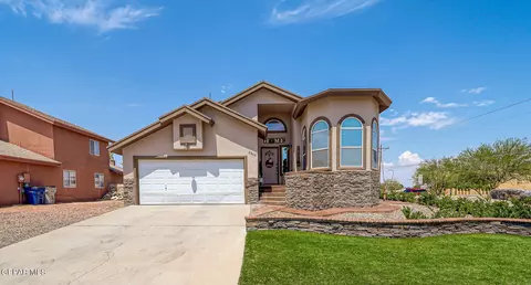 3300 Tierra Yvette Ln, El Paso, TX 79938