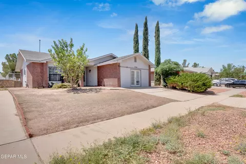 12560 Angie Bombach Ave, El Paso, TX 79928