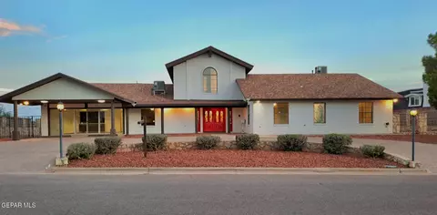 4244 Park Hill Dr, El Paso, TX 79902