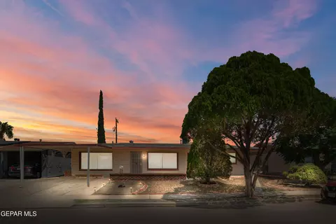 284 Pecos St, El Paso, TX 79905