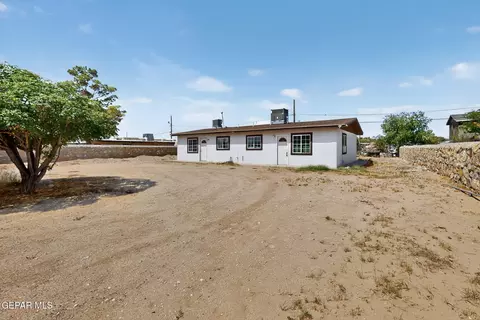825 Liston Pl, El Paso, TX 79928