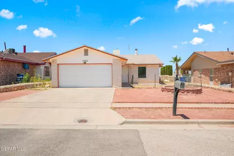 1545 Sierra De Oro Dr, El Paso, TX 79936