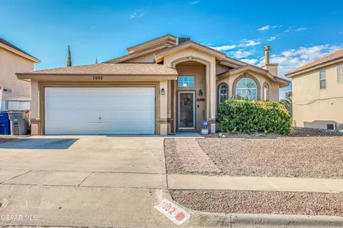 7992 Night Fall Pl, El Paso, TX 79932