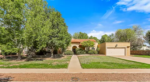 750 Willow Glen Dr, El Paso, TX 79922
