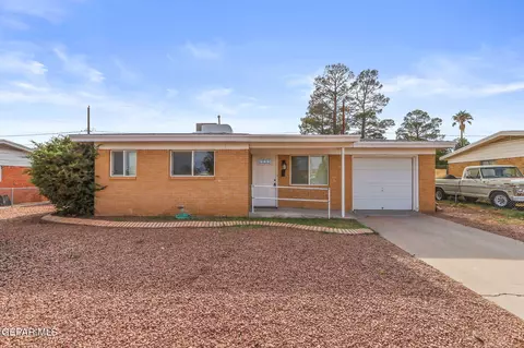 10041 Mercedes St, El Paso, TX 79924