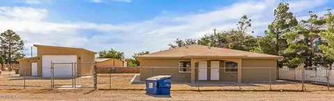3580 Black Bear Ln, El Paso, TX 79938