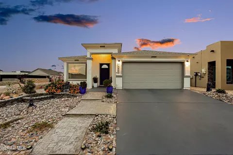 14901 Mike A Mendoza Ave, El Paso, TX 79938