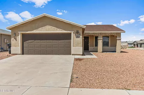 1001 Villa Seca Dr, El Paso, TX 79928