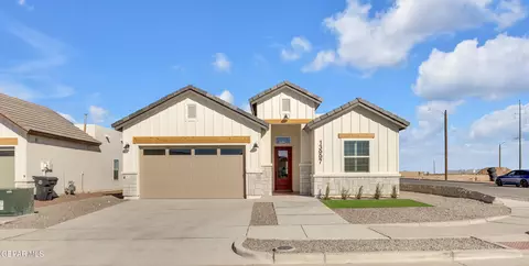 13997 Summer Hail Ave, El Paso, TX 79928