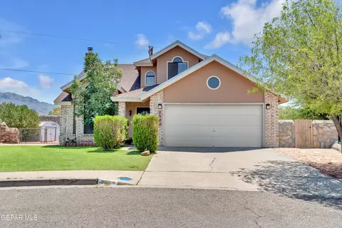 7324 Desierto Luna St, El Paso, TX 79912