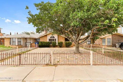 6023 Bridalveil Dr, El Paso, TX 79924