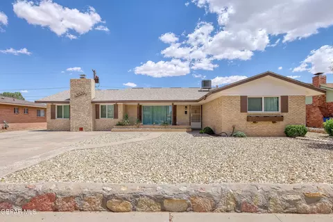 3020 Cork Dr, El Paso, TX 79925